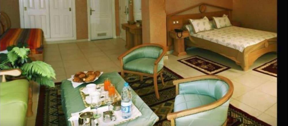 Charm El Cheikh Hotel Oran Exterior foto